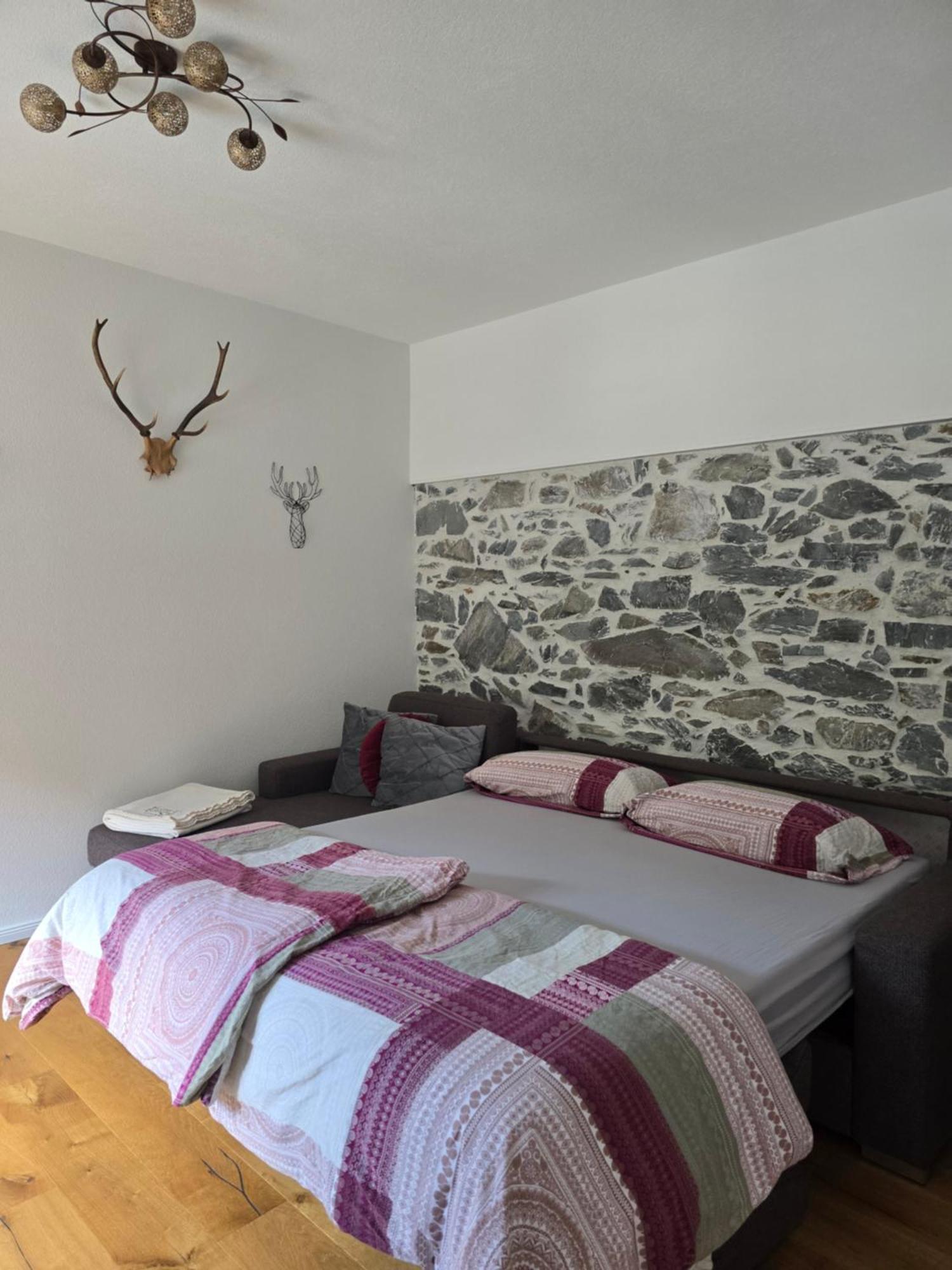 Landhaus Gruenjuwel Himmelberg Szoba fotó